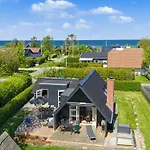 Elbert - 100m From The Sea By Interhome