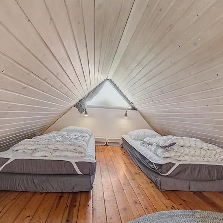 Elbert - 100m From The Sea By Interhome